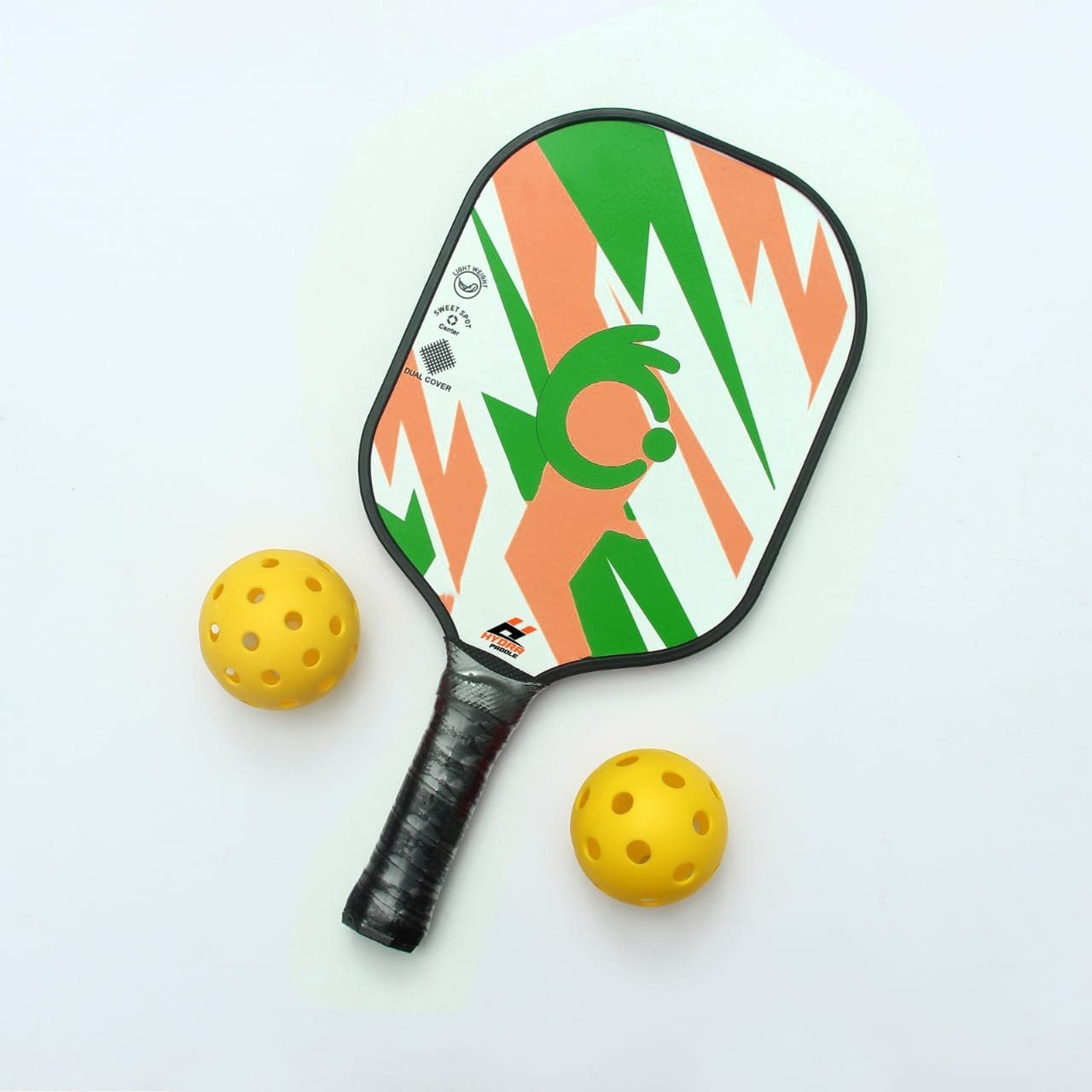 Hydra Paddle pickleball paddle HP-11004 with advanced carbon fiber face and optimized sweet spot